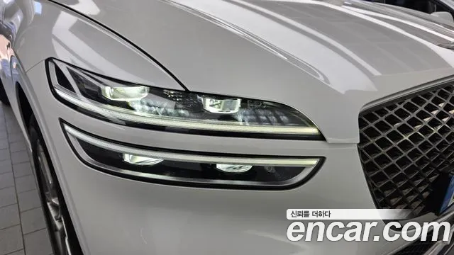 Genesis GV70 — Фото автомобиля 7