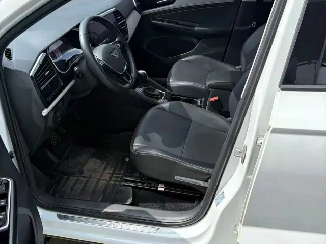 Jetta VS5 — Фото автомобиля 9
