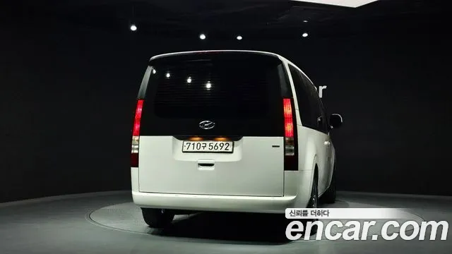 Hyundai Staria — Фото автомобиля 4
