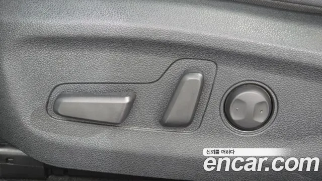 Kia Niro Niro Plus Air — Фото автомобиля 30