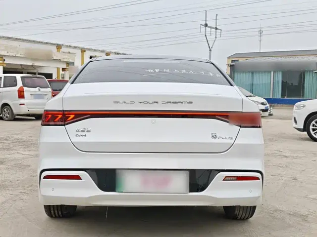 BYD Qin PLUS — Фото автомобиля 9