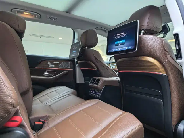 Mercedes-Benz GLS-Class — Фото автомобиля 11