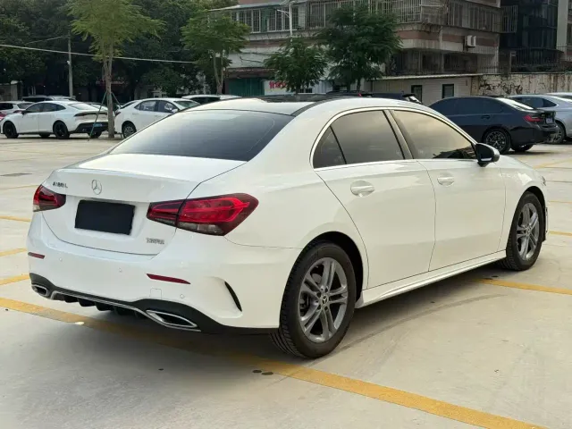 Mercedes-Benz A-Class — Фото автомобиля 9