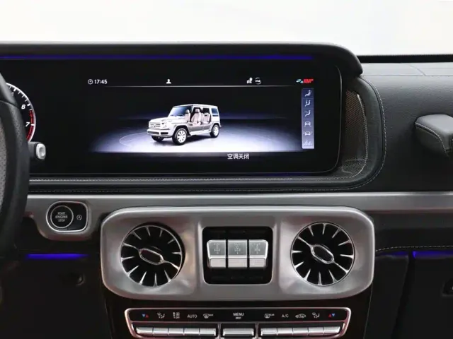 Mercedes-Benz G-Class — Фото автомобиля 19