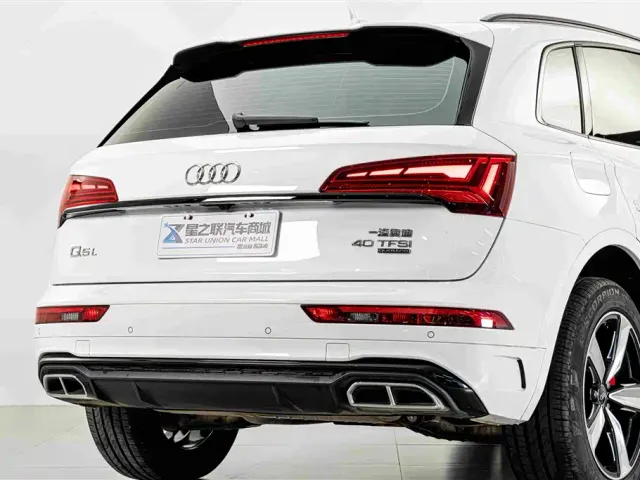 Audi Q5L — Фото автомобиля 7