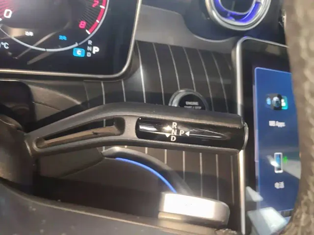 Mercedes-Benz C-Class — Фото автомобиля 13