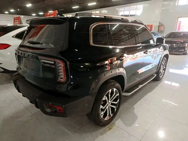Haval Big Dog — Фото автомобиля 6
