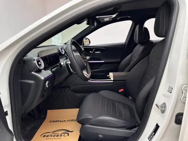 Mercedes-Benz C-Class — Фото автомобиля 8