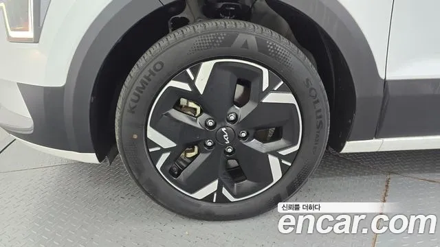 Kia Niro New — Фото автомобиля 5