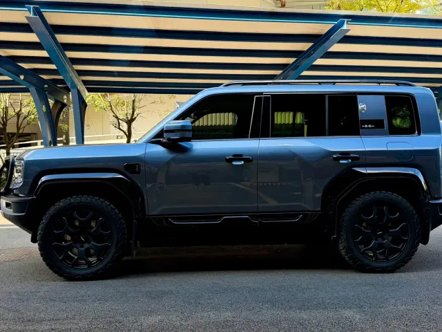 Fang Cheng Bao Leopard 5 2023 Yun Nian Flagship Edition — Фото автомобиля 7
