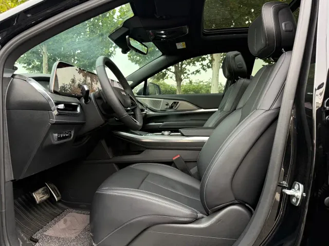 Cadillac XT5 — Фото автомобиля 5