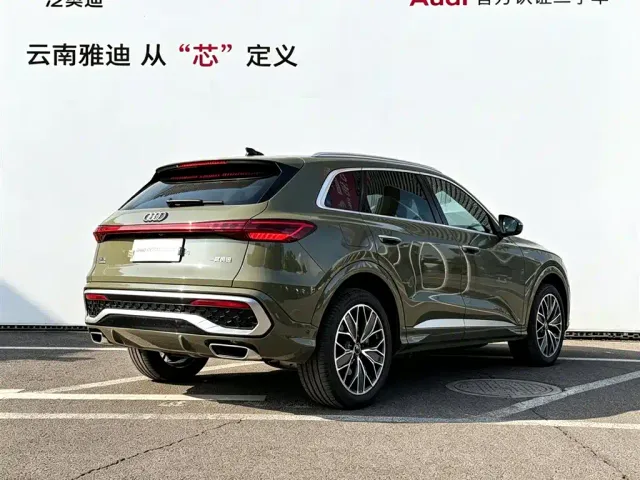Audi Q5L — Фото автомобиля 4
