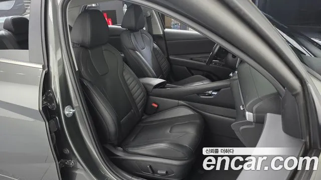Hyundai AVANTE Новый Avante (CN7) — Фото автомобиля 26