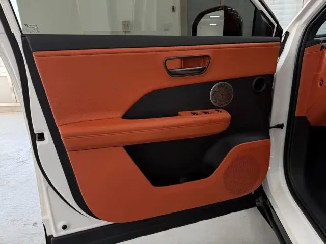 Toyota BoZhi 3X — Фото автомобиля 9