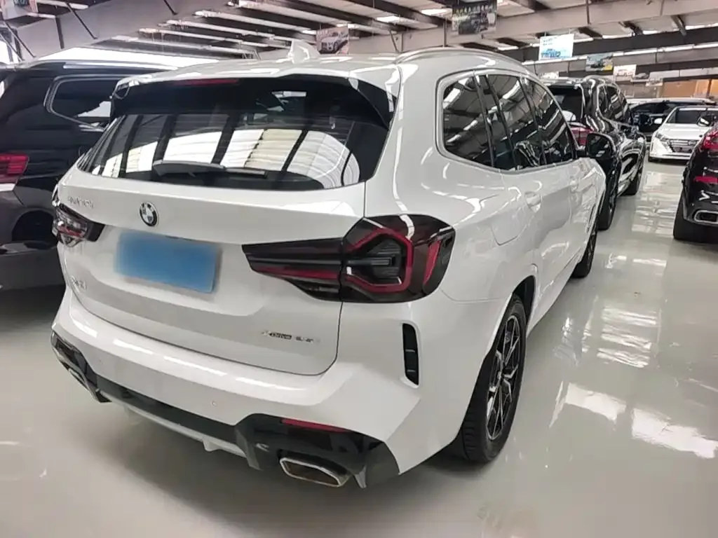 BMW BMW X3 2023 xDrive25i M Sport Package — Фото автомобиля 6