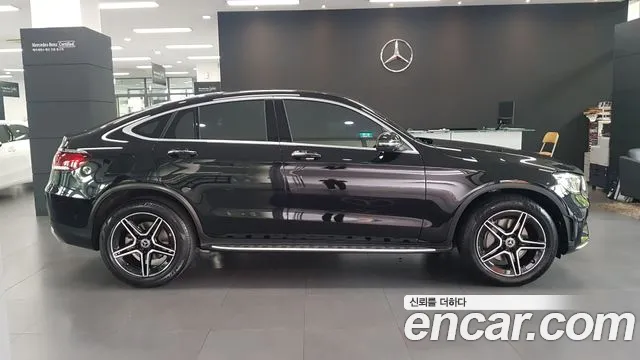 Mercedes-Benz GLC-Class GLC-класс X253 GLC300 4MATIC Купе — Фото автомобиля 2