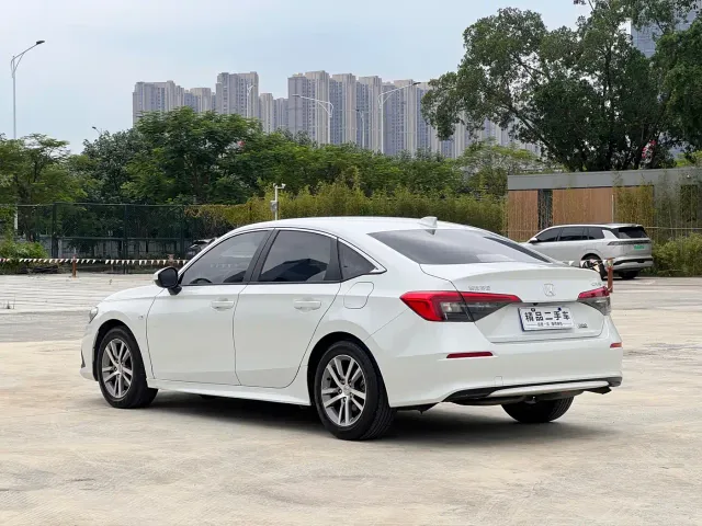 Honda Civic — Фото автомобиля 4