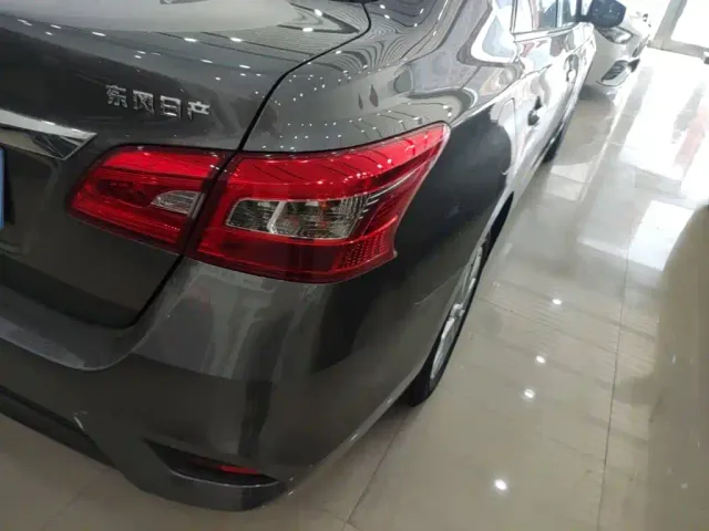 Nissan Sylphy — Фото автомобиля 7