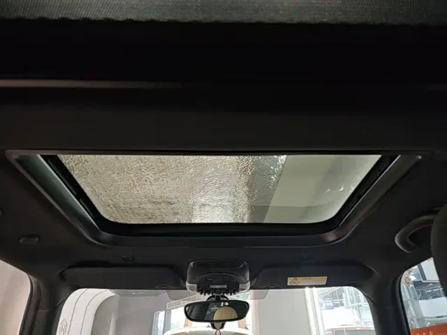 MINI Hatch — Фото автомобиля 17