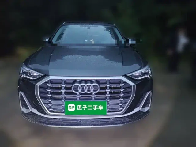 Audi Q3 — Фото автомобиля 2