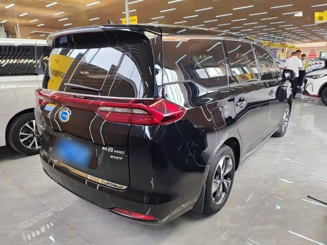 GAC Trumpchi M6 — Фото автомобиля 6