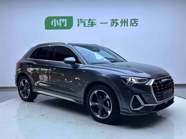 Audi Q3 — Фото автомобиля 3