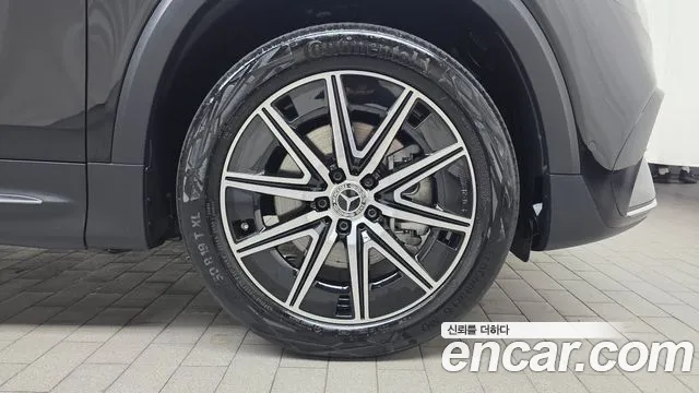 Mercedes-Benz EQB — Фото автомобиля 7