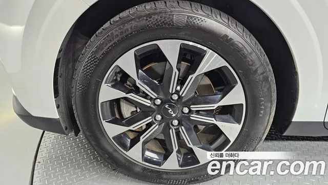 Kia Canival Carnival 4 поколение Бензин 9 мест Noblesse — Фото автомобиля 3