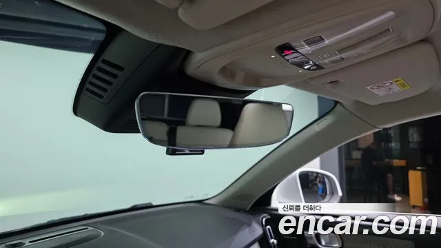 Volvo XC40 — Фото автомобиля 27