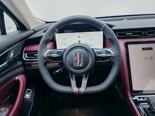 Hongqi H5 — Фото автомобиля 7