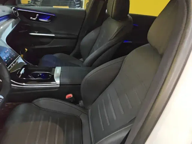 Mercedes-Benz C-Class — Фото автомобиля 14