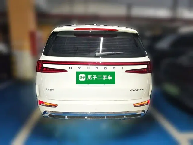 Hyundai Custo — Фото автомобиля 3