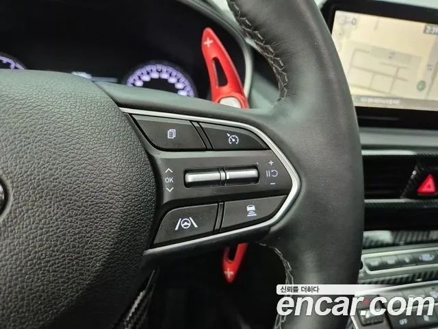 Hyundai Santafe Бензин 2.5T 2WD — Фото автомобиля 15