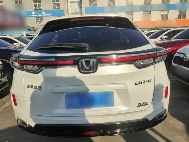 Honda UR-V — Фото автомобиля 5