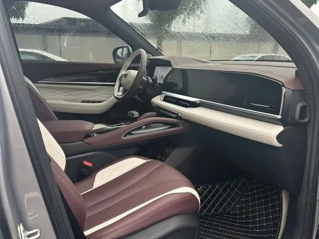 Geely Xingyue L — Фото автомобиля 7