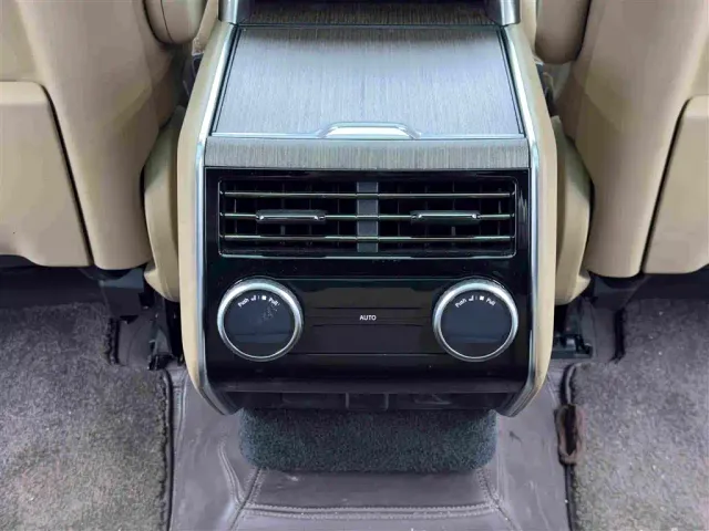 Land Rover Range Rover — Фото автомобиля 14