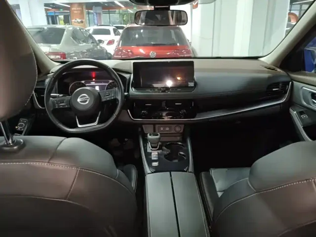 Nissan X-Trail — Фото автомобиля 9