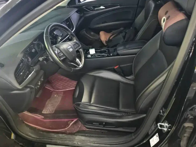 Buick Regal — Фото автомобиля 14