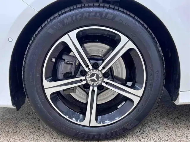 Mercedes-Benz A-Class — Фото автомобиля 5