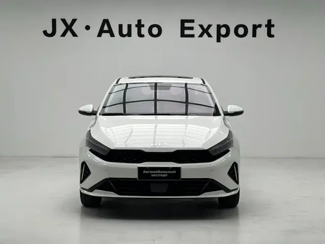 Kia K3 — Фото автомобиля 2