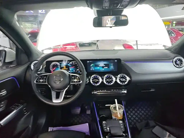 Mercedes-Benz GLA-Class — Фото автомобиля 9