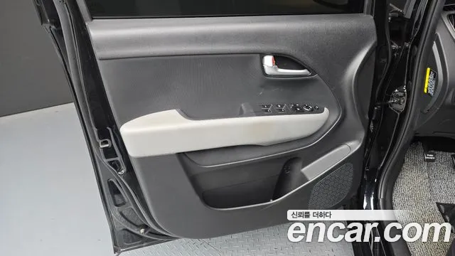 Kia RAY Новый Kia Ray Signature — Фото автомобиля 24