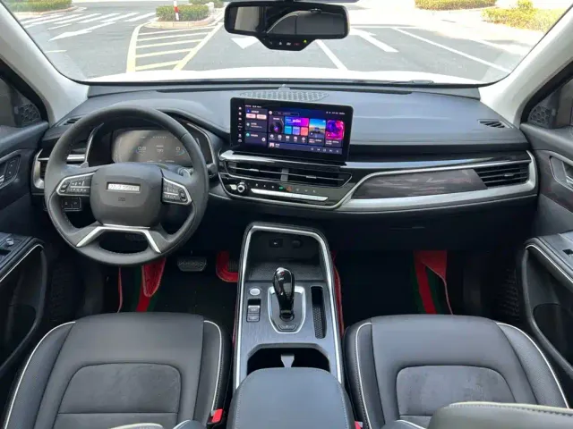 Haval H6 — Фото автомобиля 8