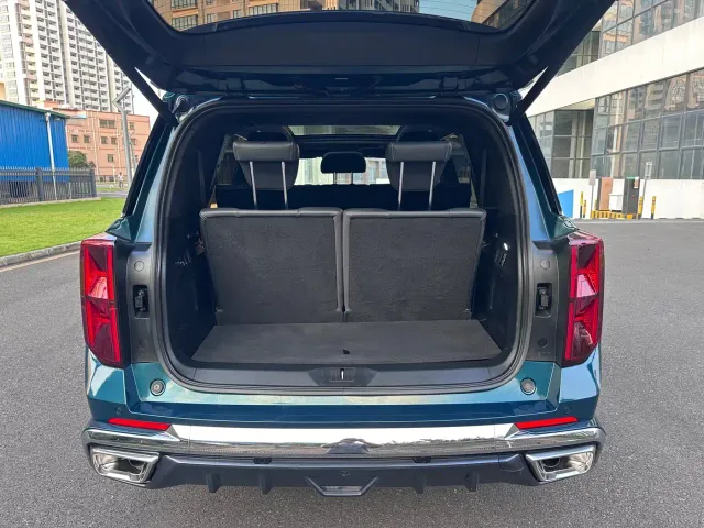 GAC Trumpchi GS8 — Фото автомобиля 14