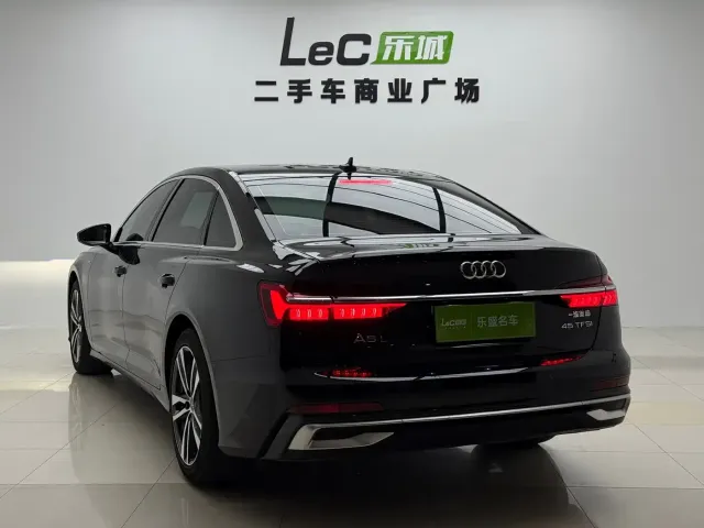 Audi A6L — Фото автомобиля 7