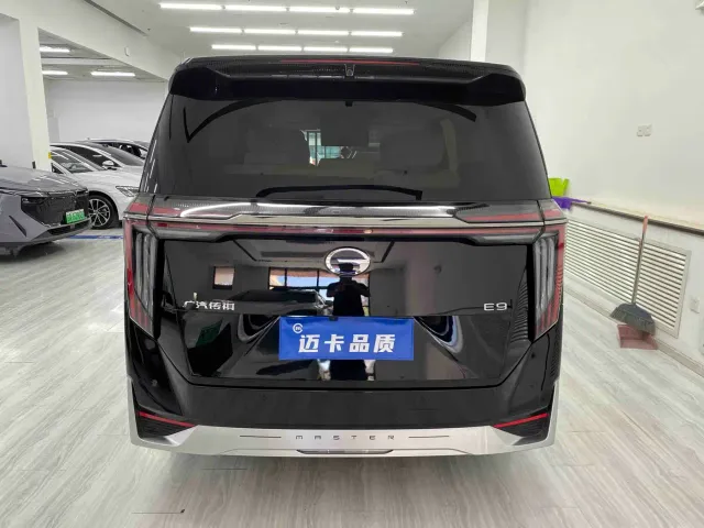 GAC Trumpchi Trumpchi E9 2023 E9 Grandmaster — Фото автомобиля 4