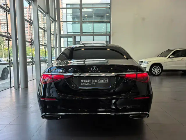 Mercedes-Benz S-Class — Фото автомобиля 18