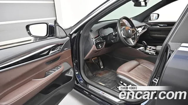 BMW Gran Turismo — Фото автомобиля 11