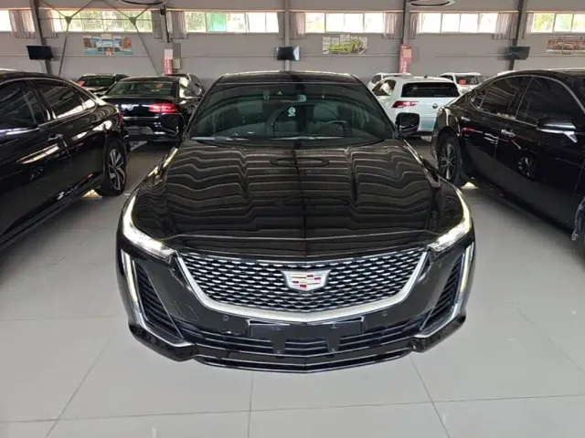 Cadillac CT5 — Фото автомобиля 2