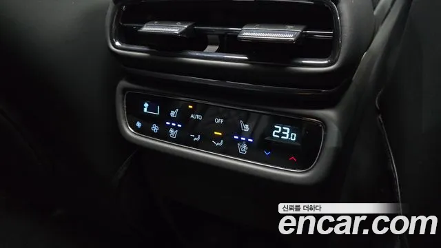 Genesis GV80 — Фото автомобиля 23